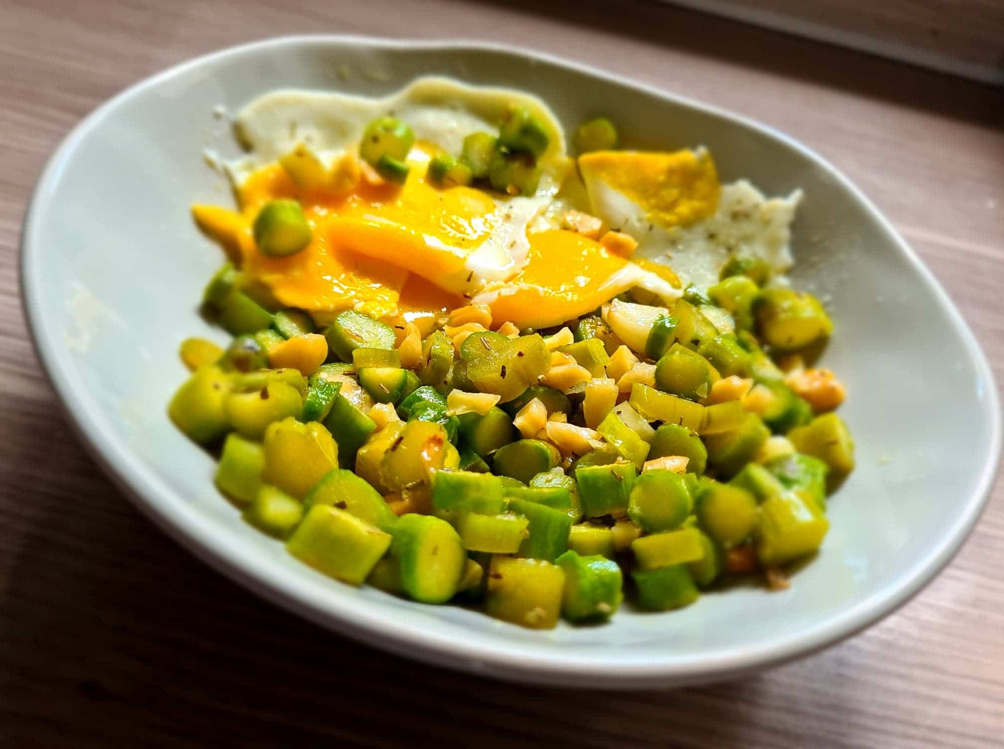 recette asperge et oeufs paléo